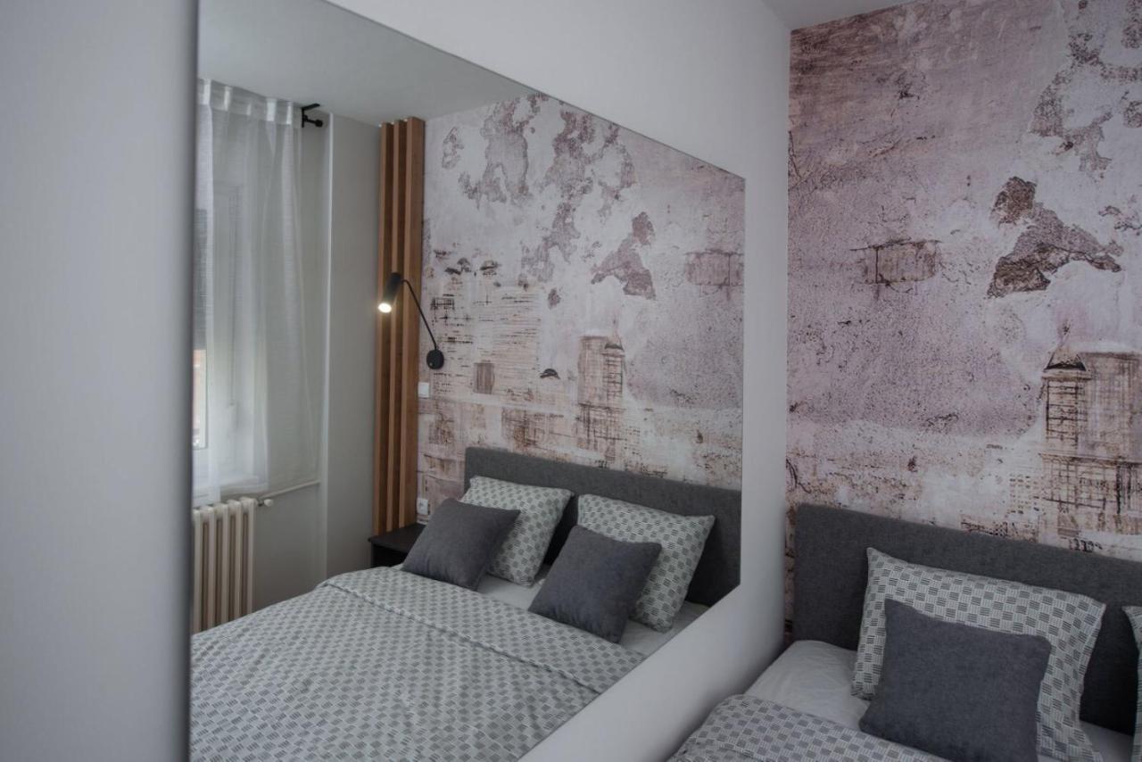 Republic Square Apartment - With Garage Novi Sad Exterior foto